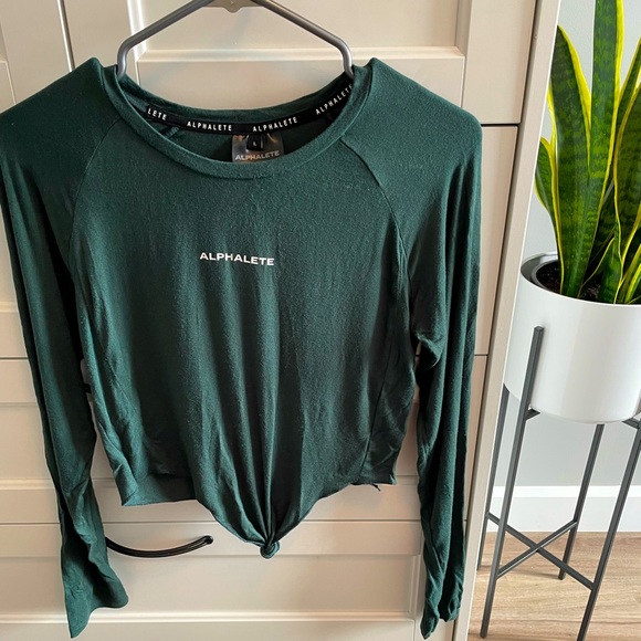 Crop top - Picture 1 of 2